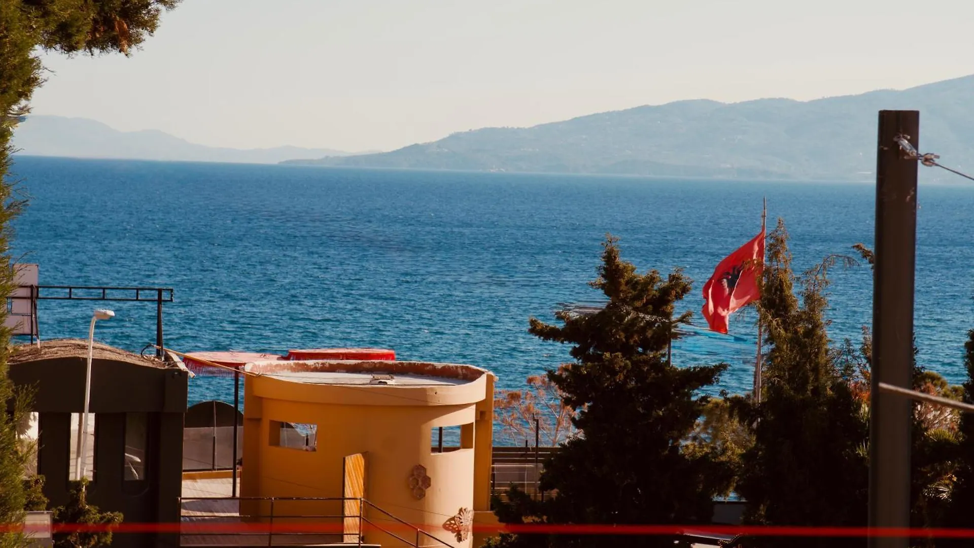 Central Sea View Apartment Sarandë Albânia